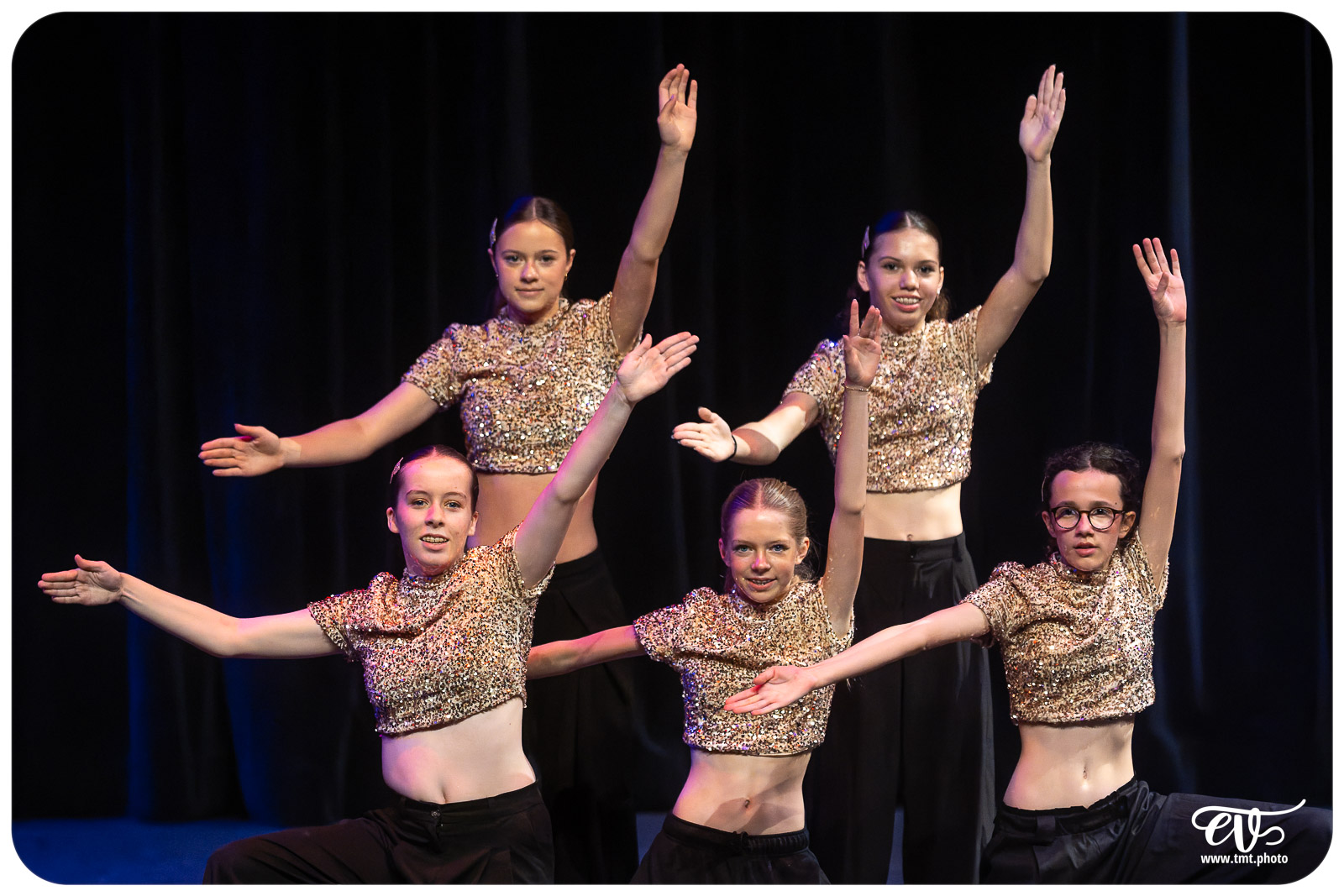 ECOLE DE DANSE CÉCILE ADAMOW